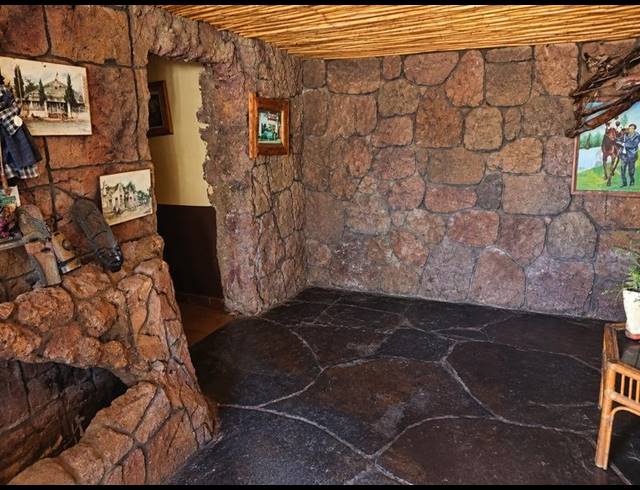 FARM FOR SALE IN VASFONTEIN